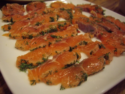 Finished gravlax, sliced thin after aging 3 days under a weight.